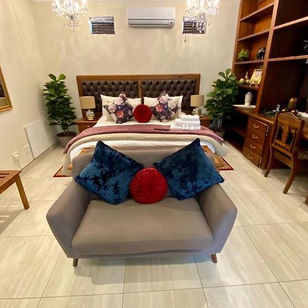 Waterkloof Guest House Pretoria Ngoại thất bức ảnh