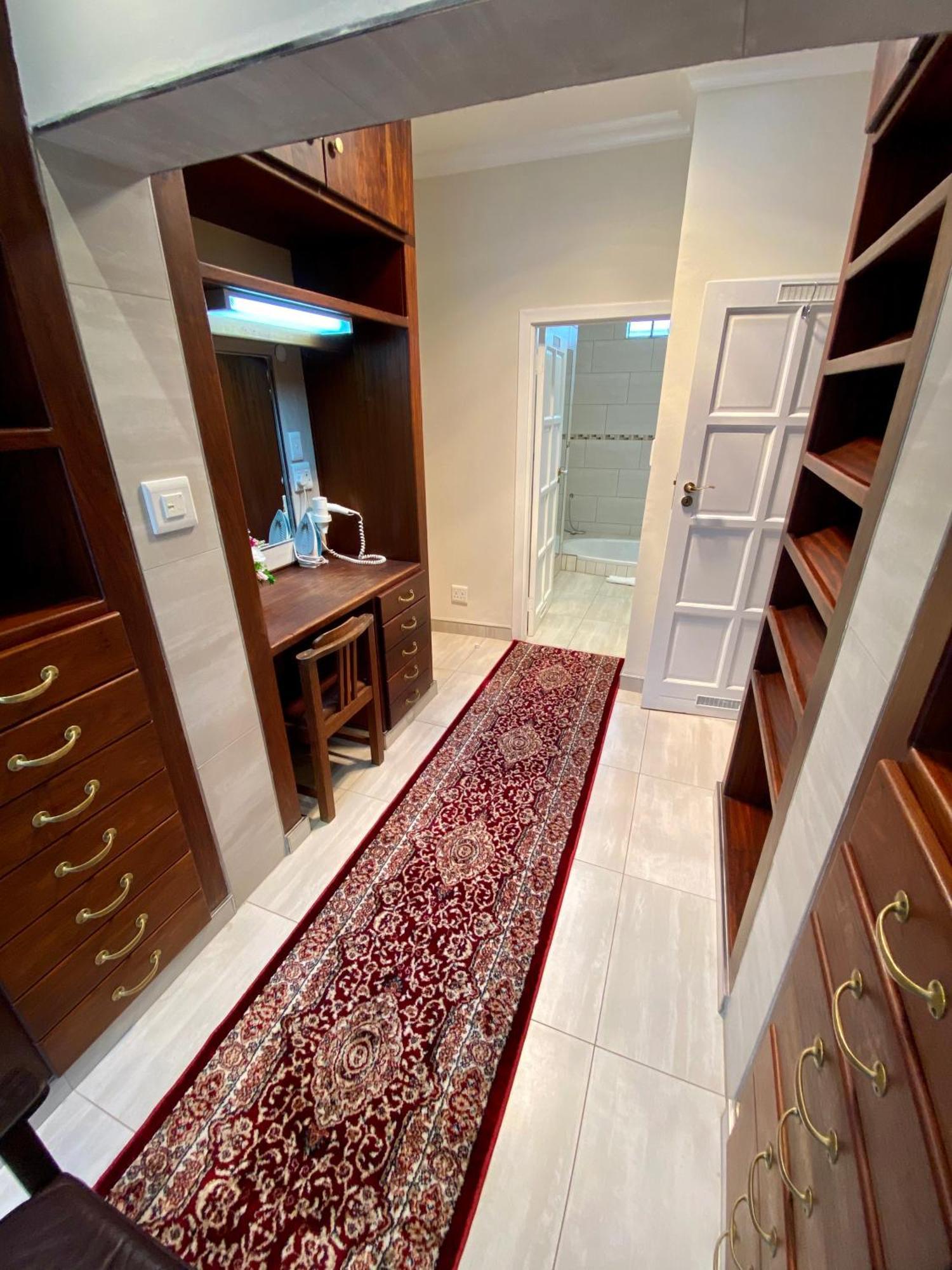 Waterkloof Guest House Pretoria Ngoại thất bức ảnh