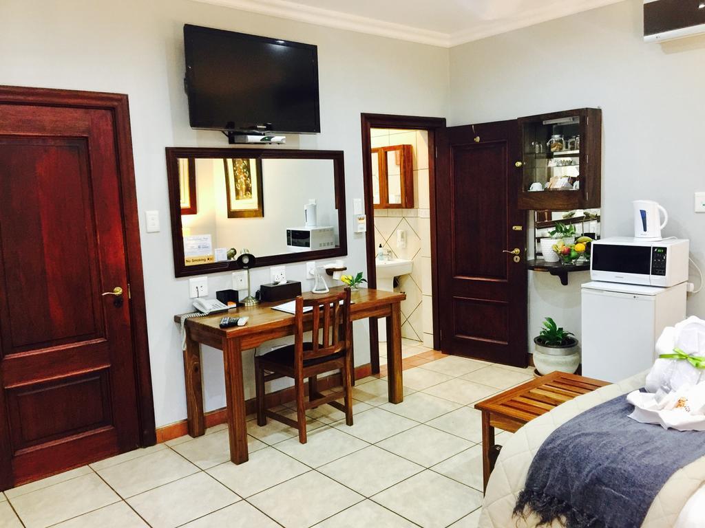 Waterkloof Guest House Pretoria Ngoại thất bức ảnh
