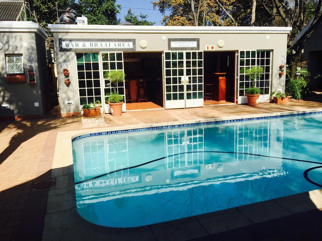 Waterkloof Guest House Pretoria Ngoại thất bức ảnh